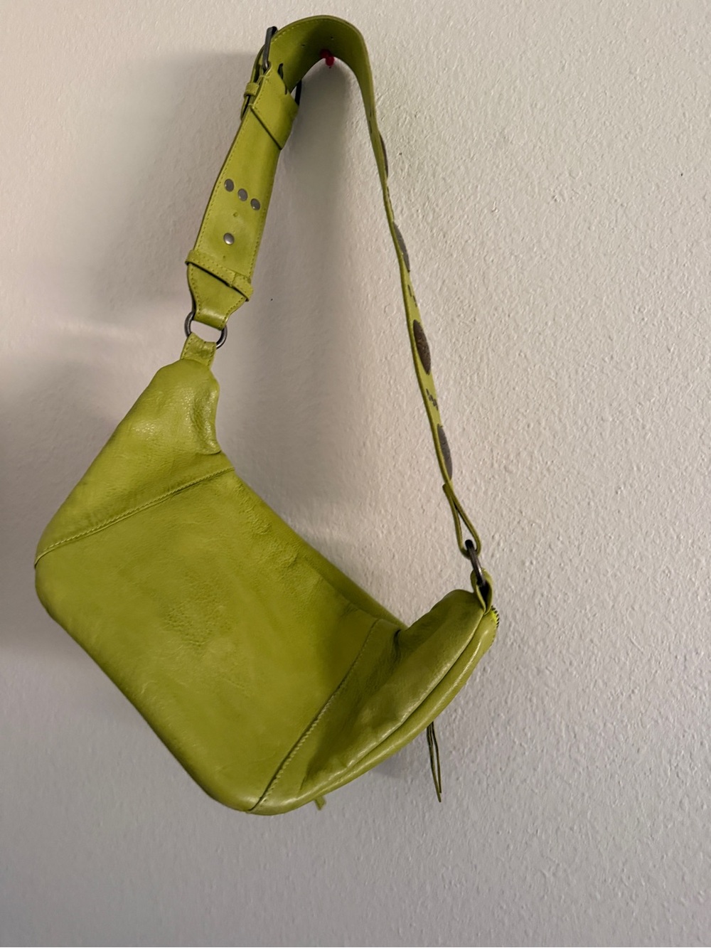 Free People Wilder Embellished Sling Bag Crossbody Leather Concho Strap Green - Picture 3 of 6
